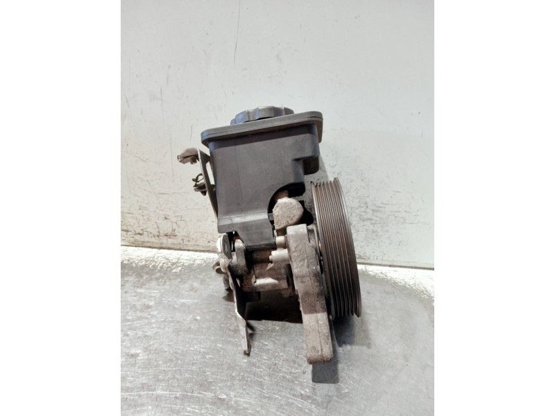 Recambio de bomba direccion para bmw serie 3 compact (e46) referencia OEM IAM 32417787106  