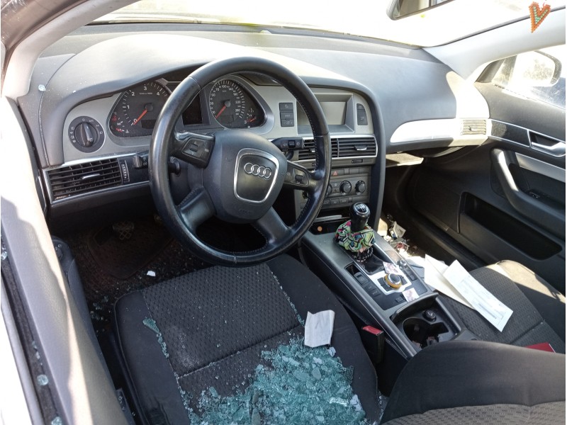 audi a6 berlina (4f2) del año 2004