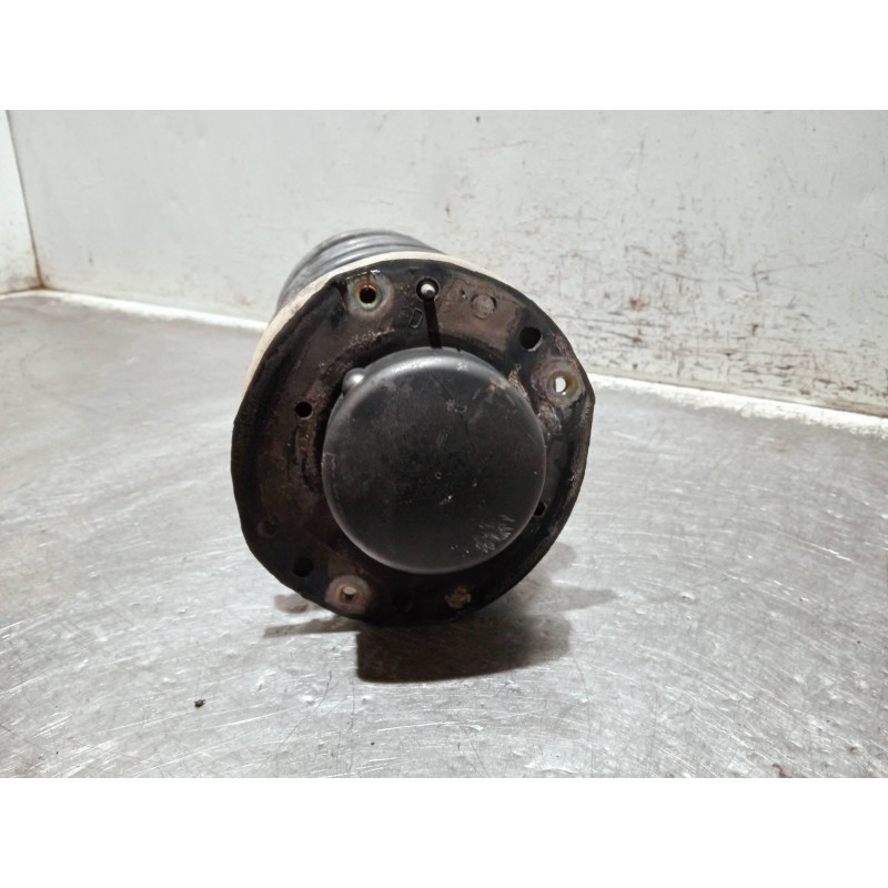 Recambio de amortiguador delantero para peugeot 206 berlina referencia OEM IAM   