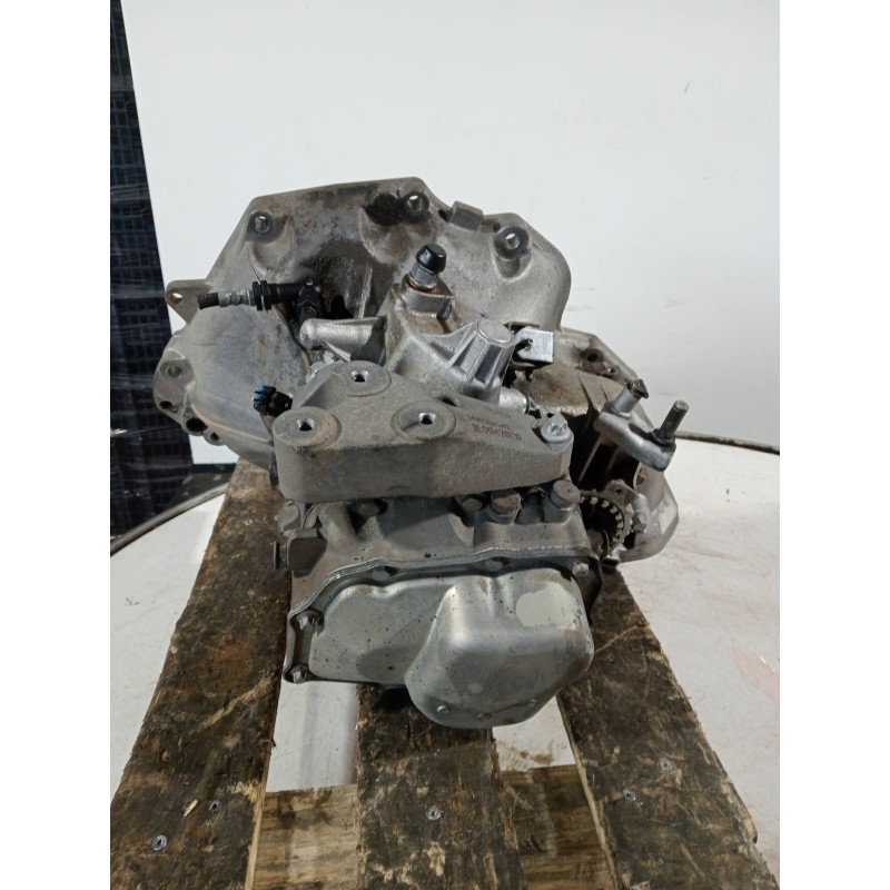 Recambio de caja cambios para opel astra gtc referencia OEM IAM F17C394 A03772F17C394 5V