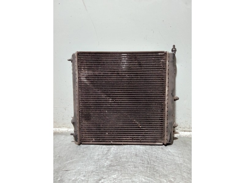 Recambio de radiador agua para citroen c3 referencia OEM IAM 9638520580  
