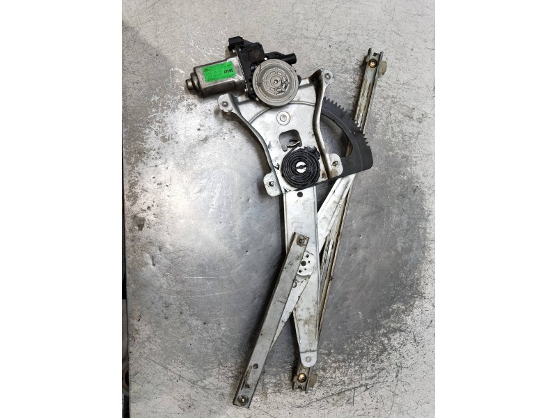 Recambio de motor elevalunas delantero izquierdo para chevrolet kalos referencia OEM IAM 96541737  