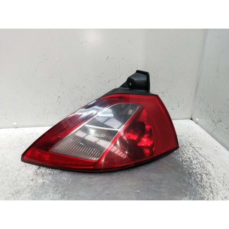 Recambio de piloto trasero derecho para renault megane ii berlina 3p 1.5 dci diesel referencia OEM IAM 8200073237 89398081 