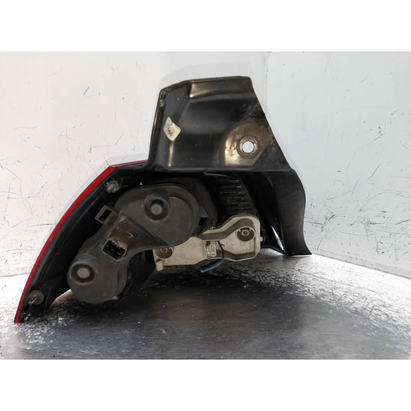 Recambio de piloto trasero derecho para renault megane ii berlina 3p 1.5 dci diesel referencia OEM IAM 8200073237 89398081 