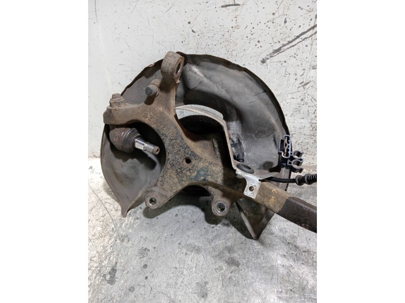 Recambio de mangueta delantera izquierda para mercedes clase e (w210) berlina diesel referencia OEM IAM   