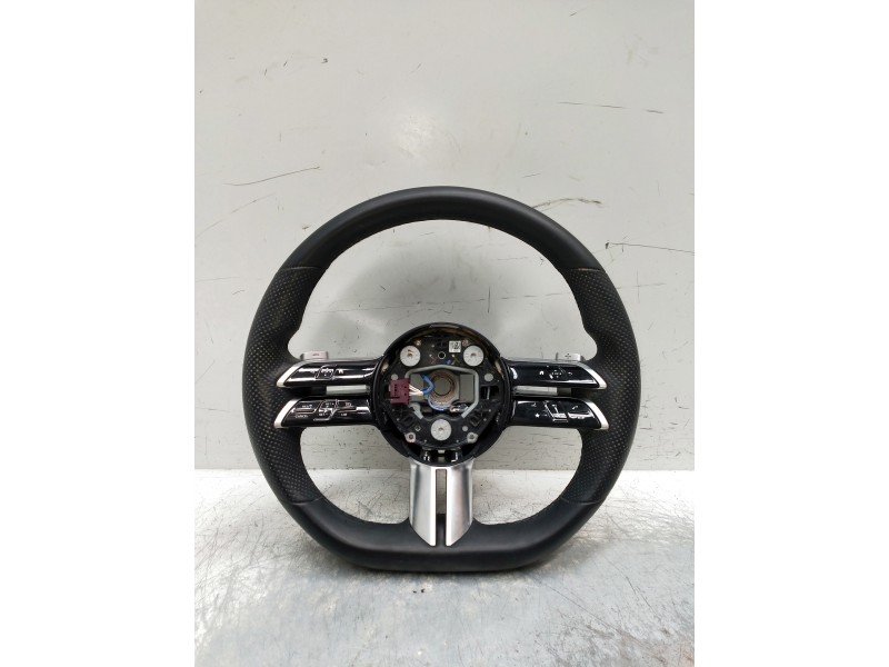 Recambio de volante para mercedes clase c (w206) c 220 d referencia OEM IAM A0004607817  