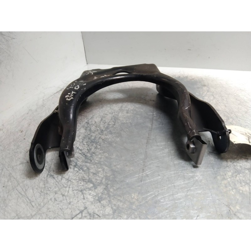 Recambio de brazo suspension superior delantero derecho para peugeot 407 2.0 16v hdi fap cat (rhr / dw10bted4) referencia OEM IA