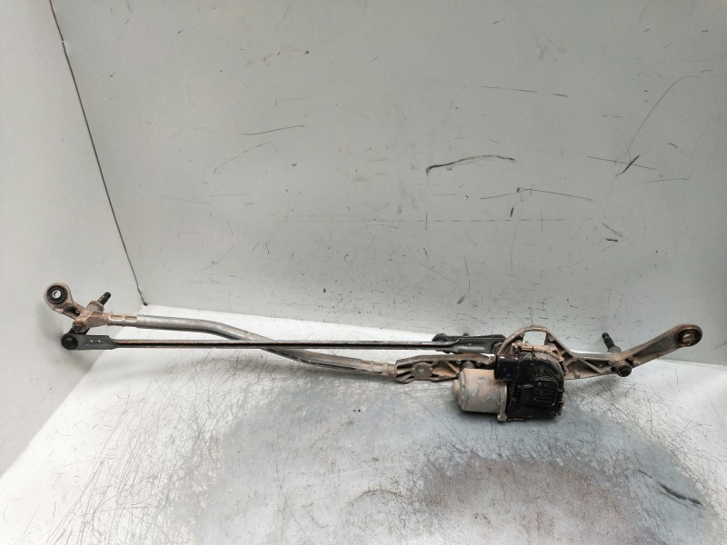 Recambio de motor limpia delantero para mercedes clase c (w206) c 220 d referencia OEM IAM A2068202801 20210405 