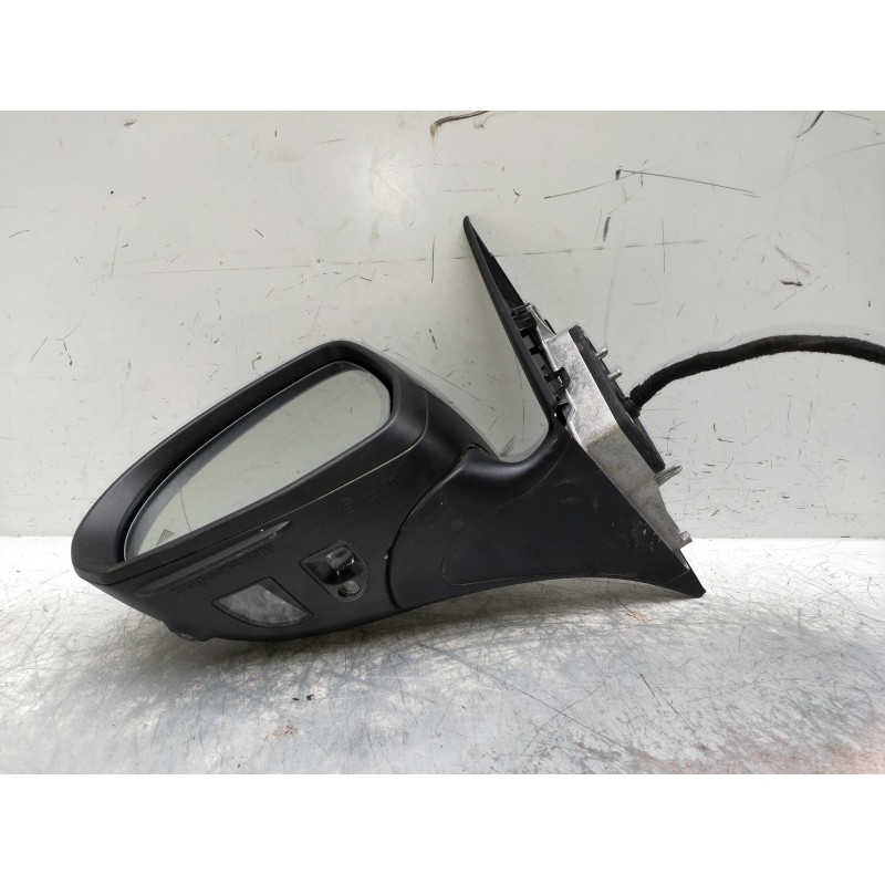 Recambio de retrovisor izquierdo para mercedes clase c (w206) c 220 d referencia OEM IAM ELECTRICO 3 ENCHUFES 10 Y 9 CABLES