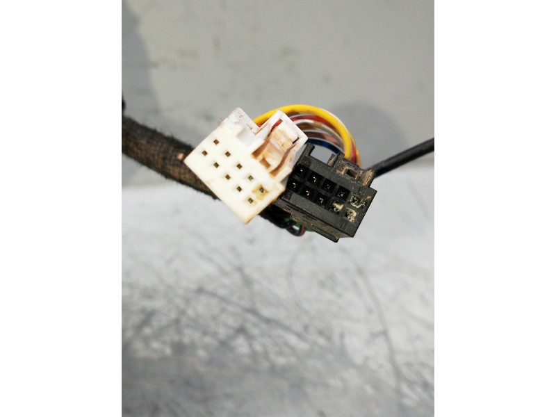 Recambio de retrovisor izquierdo para mercedes clase c (w206) c 220 d referencia OEM IAM ELECTRICO 3 ENCHUFES 10 Y 9 CABLES