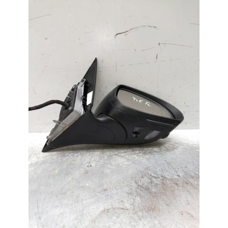 Recambio de retrovisor derecho para mercedes clase c (w206) c 220 d referencia OEM IAM ELECTRICO 3 ENCHUFES 8 Y 9 CABLES