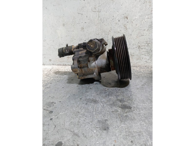 Recambio de bomba direccion para volkswagen polo berlina (6n2) trendline referencia OEM IAM   