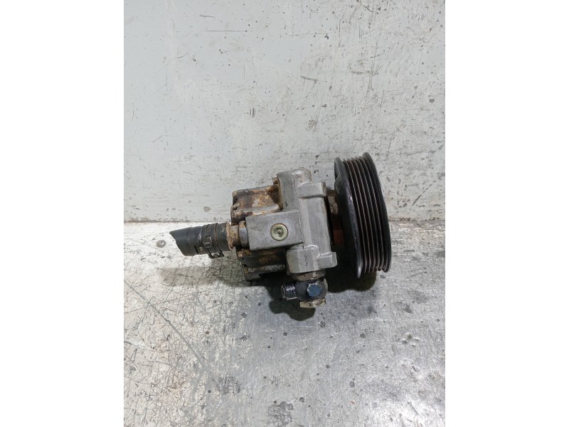 Recambio de bomba direccion para volkswagen polo berlina (6n2) trendline referencia OEM IAM   