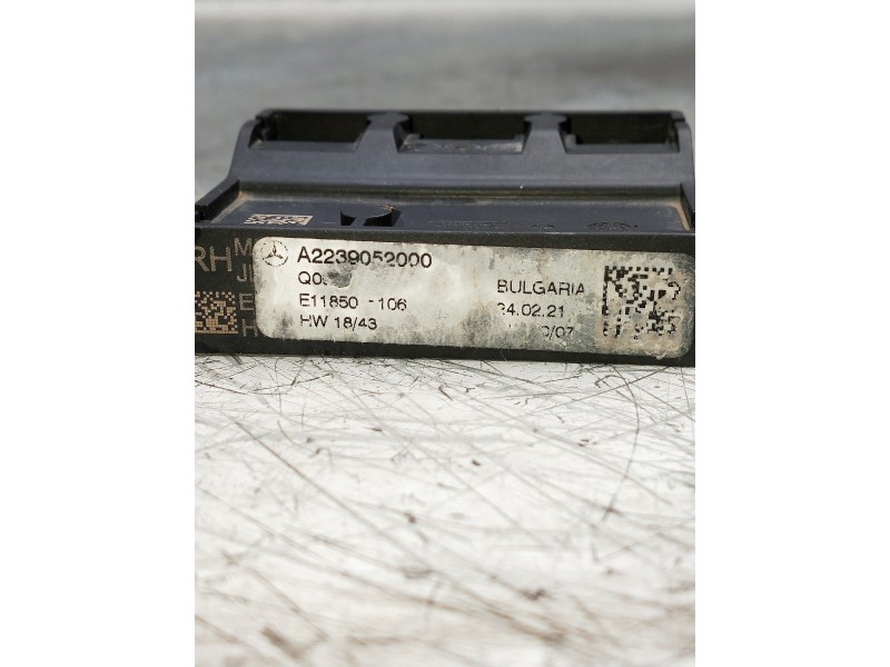 Recambio de modulo electronico para mercedes clase c (w206) c 220 d referencia OEM IAM A2239052000  