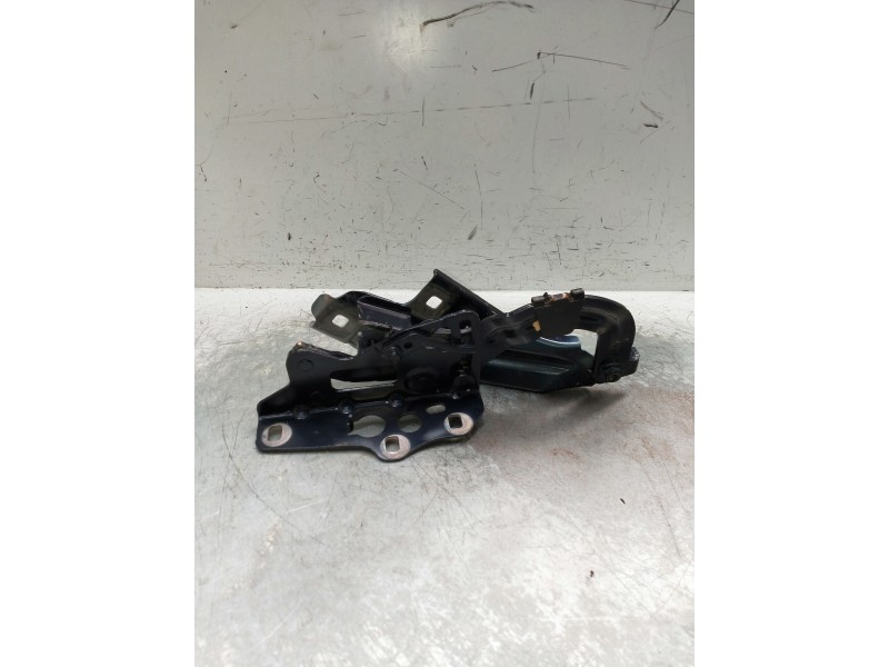 Recambio de airbag delantero izquierdo para mercedes clase c (w206) c 220 d referencia OEM IAM   BISAGRA