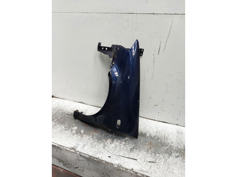 Recambio de aleta delantera izquierda para volkswagen polo berlina (6n2) trendline referencia OEM IAM   