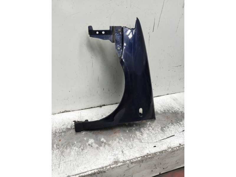 Recambio de aleta delantera izquierda para volkswagen polo berlina (6n2) trendline referencia OEM IAM   