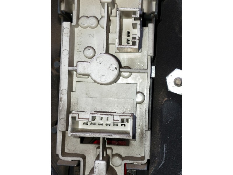 Recambio de piloto trasero izquierdo para bmw serie 3 compact (e46) referencia OEM IAM   