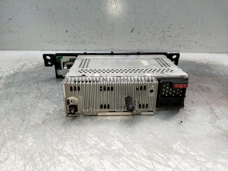 Recambio de sistema audio / radio cd para bmw serie 3 compact (e46) referencia OEM IAM 65126935627001 10878810 