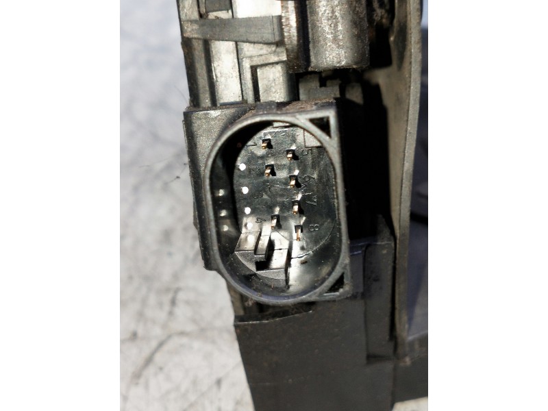 Recambio de motor cierre centralizado delantero izquierdo para bmw serie 3 compact (e46) referencia OEM IAM   2P