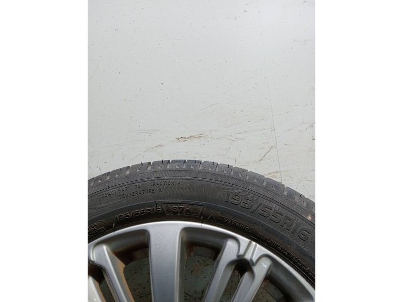 Recambio de juego llantas para peugeot 208 referencia OEM IAM   