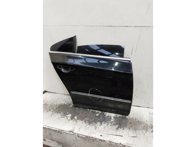 Recambio de puerta trasera derecha para volkswagen passat cc (357) 2.0 tdi referencia OEM IAM   4P