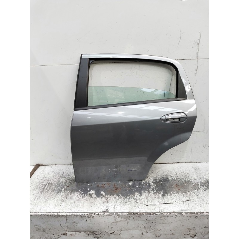 Recambio de puerta trasera izquierda para fiat grande punto (199) referencia OEM IAM   5P