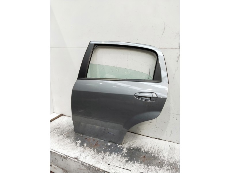 Recambio de puerta trasera izquierda para fiat grande punto (199) referencia OEM IAM   5P