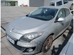 renault megane iii berlina 5 p del año 2013