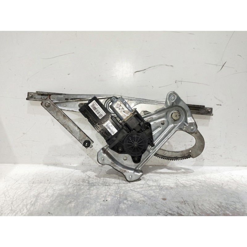 Recambio de elevalunas delantero izquierdo para renault megane iii berlina 5 p referencia OEM IAM 807310004R 966367101 5P