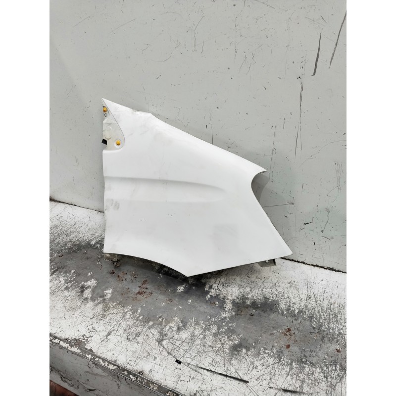 Recambio de aleta delantera derecha para iveco daily caja cerrada (1999 =>) referencia OEM IAM   