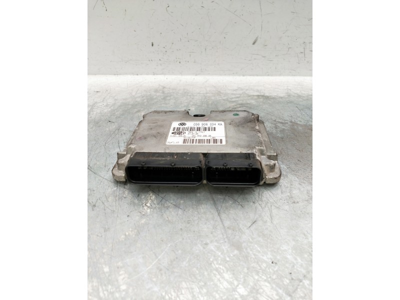 Recambio de centralita motor uce para volkswagen polo (9n3) referencia OEM IAM 036906034KA 6160130901 