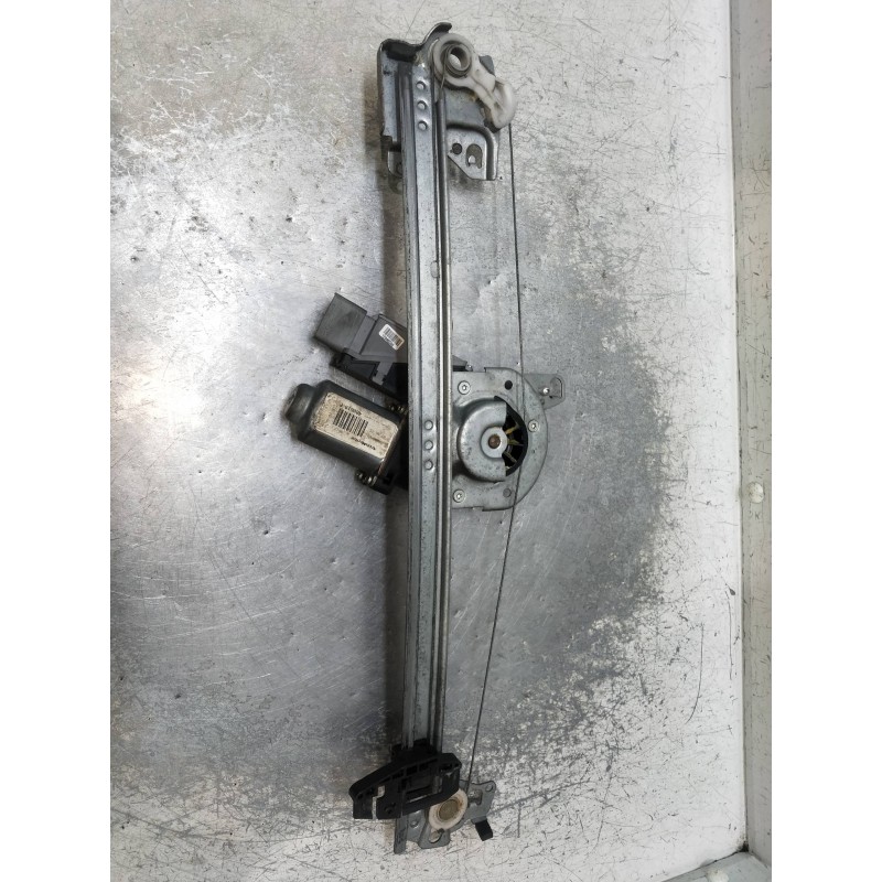 Recambio de motor elevalunas delantero izquierdo para citroen c3 referencia OEM IAM 400619F  