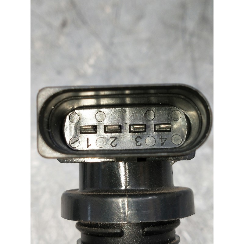 Recambio de bobina encendido para volkswagen polo (9n3) referencia OEM IAM 0401S00403 0021312823 