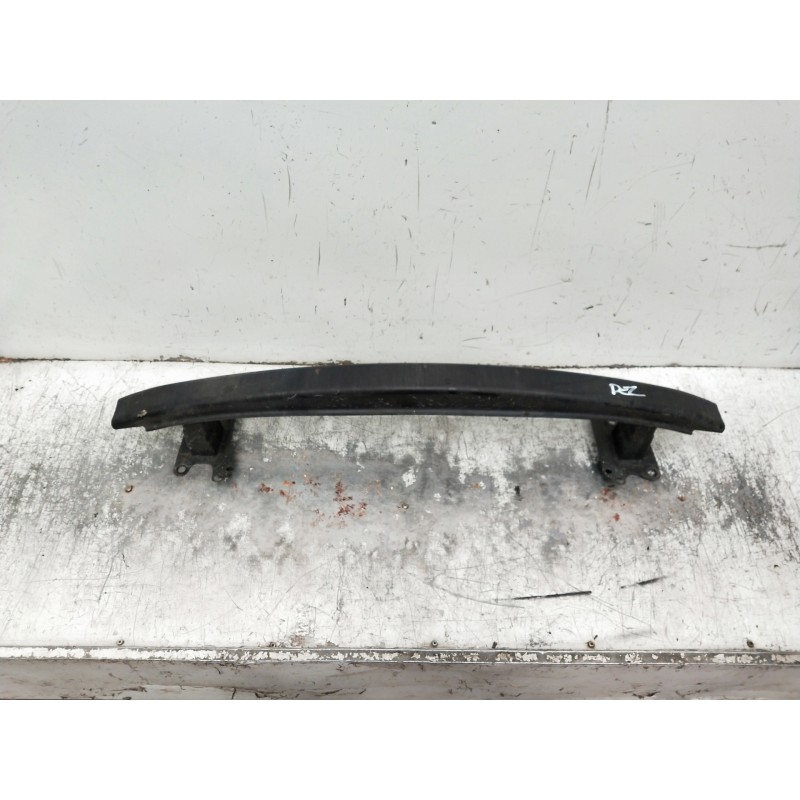 Recambio de refuerzo paragolpes delantero para volkswagen polo (9n3) referencia OEM IAM 6Q0806564  