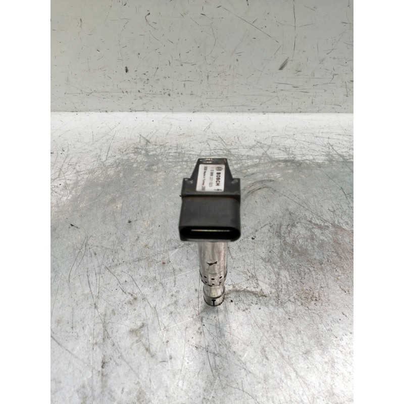 Recambio de bobina encendido para volkswagen polo (9n3) referencia OEM IAM 0986221023  