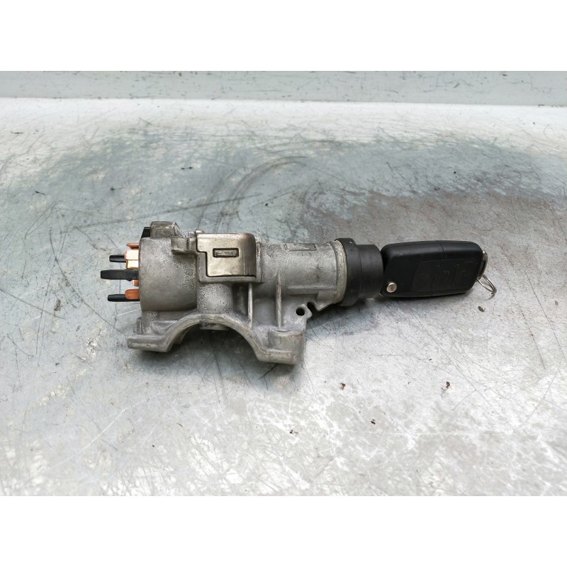 Recambio de conmutador de arranque para volkswagen polo (9n3) referencia OEM IAM 4B0905851  