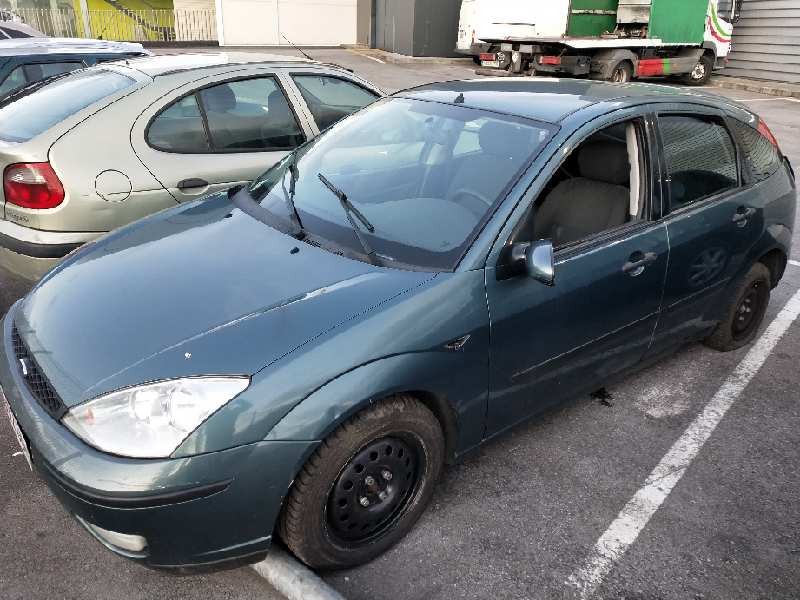 ford focus berlina (cak) del año 2003