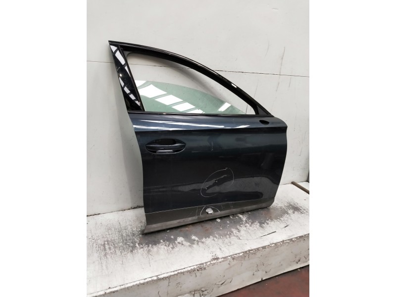Recambio de puerta delantera derecha para cupra formentor referencia OEM IAM  OJO VER FOTOS 5P