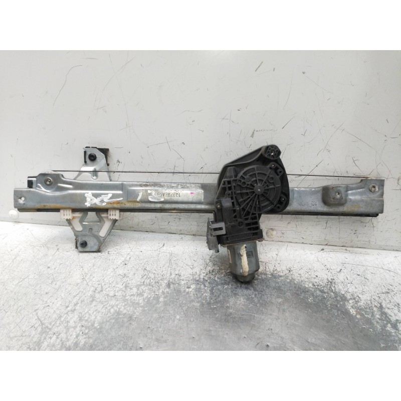 Recambio de elevalunas delantero izquierdo para citroen c4 lim. referencia OEM IAM 9687205480  4P