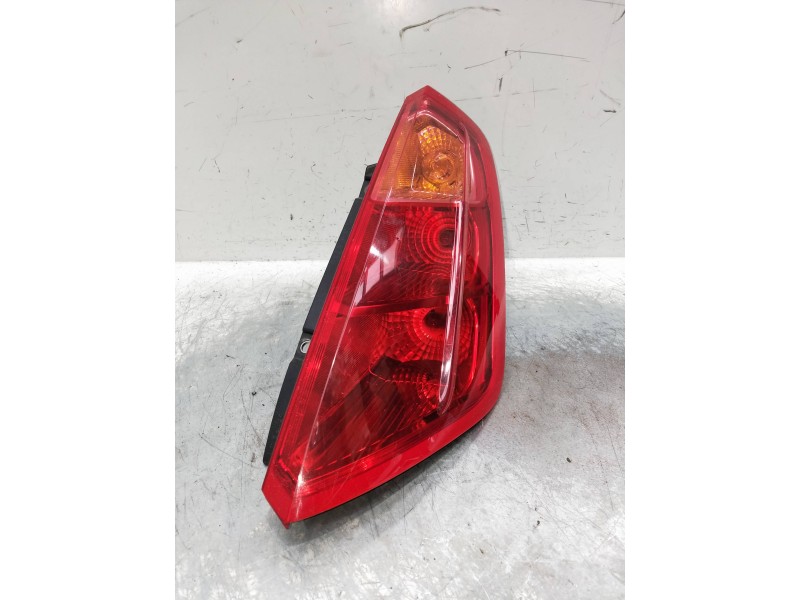 Recambio de piloto trasero derecho para fiat grande punto (199) referencia OEM IAM   