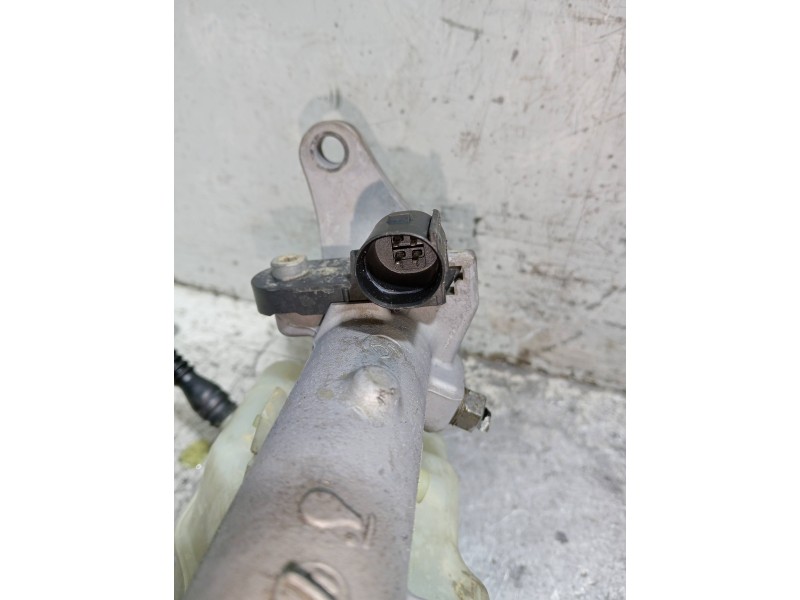 Recambio de bomba freno para audi a1 (8x) ambition referencia OEM IAM 6R0611301A  