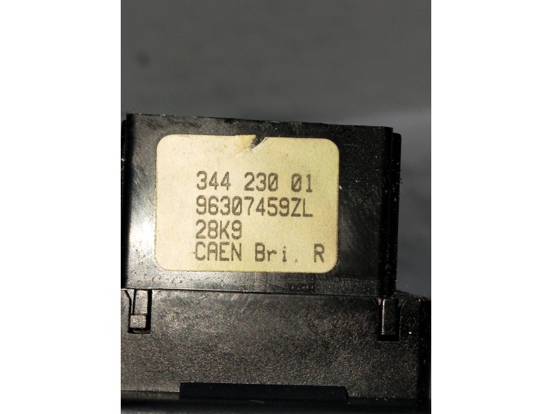 Recambio de mando luces para peugeot 206 berlina referencia OEM IAM 96307459ZL 34423001 