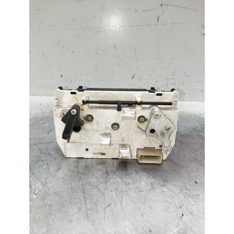 Recambio de mando calefaccion / aire acondicionado para peugeot 206 berlina referencia OEM IAM 1068901  