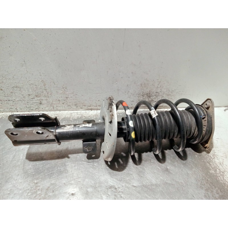 Recambio de amortiguador delantero derecho para peugeot 308 referencia OEM IAM 9816394580  
