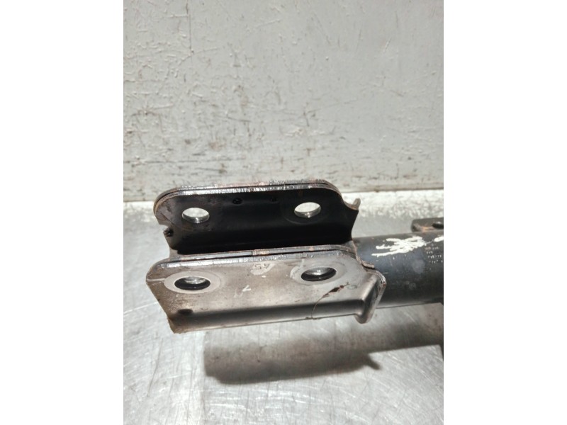 Recambio de amortiguador delantero derecho para peugeot 308 referencia OEM IAM 9816394580  