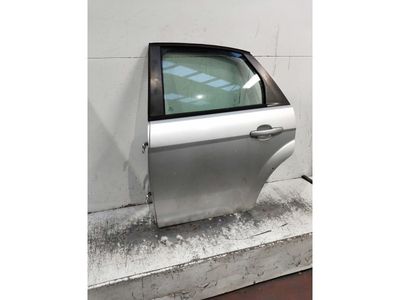 Recambio de puerta trasera izquierda para ford focus lim. (cb4) referencia OEM IAM   5P