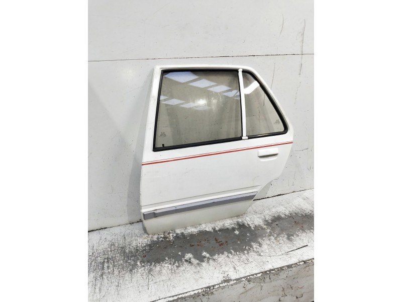 Recambio de puerta trasera derecha para peugeot 309 referencia OEM IAM   5P