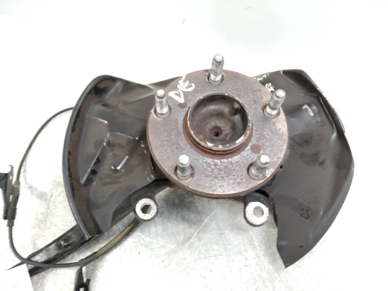 Recambio de mangueta delantera derecha para lexus is200 (gxe10) 2.0 cat referencia OEM IAM   
