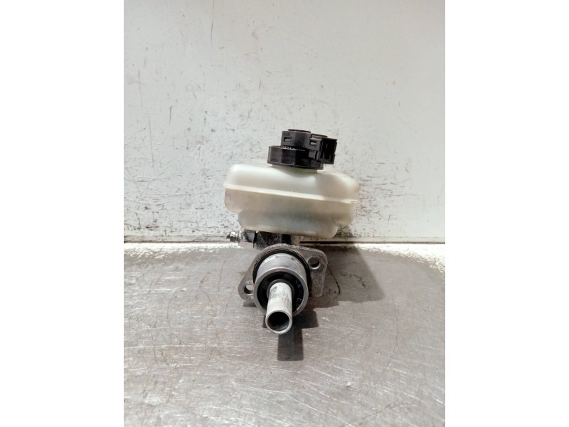 Recambio de bomba freno para iveco daily caja cerrada (1999 =>) referencia OEM IAM 21021999  